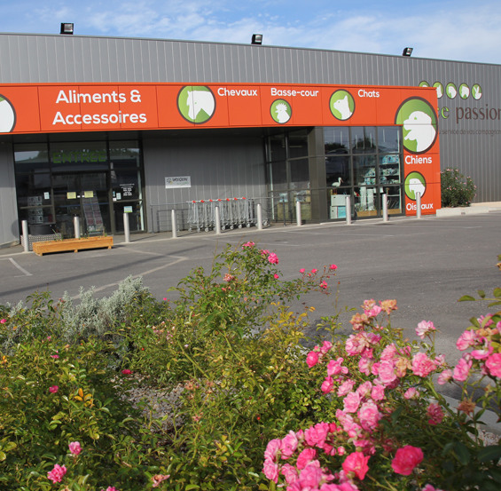 img_accueil_animalerie_espace_passion_ales_facade.jpg